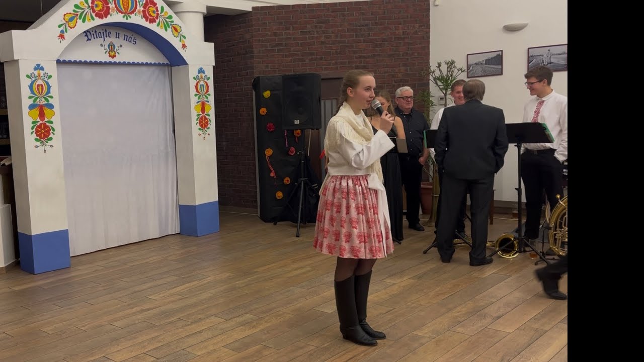 15. Farní ples Uherský Ostroh, úvodní scénka