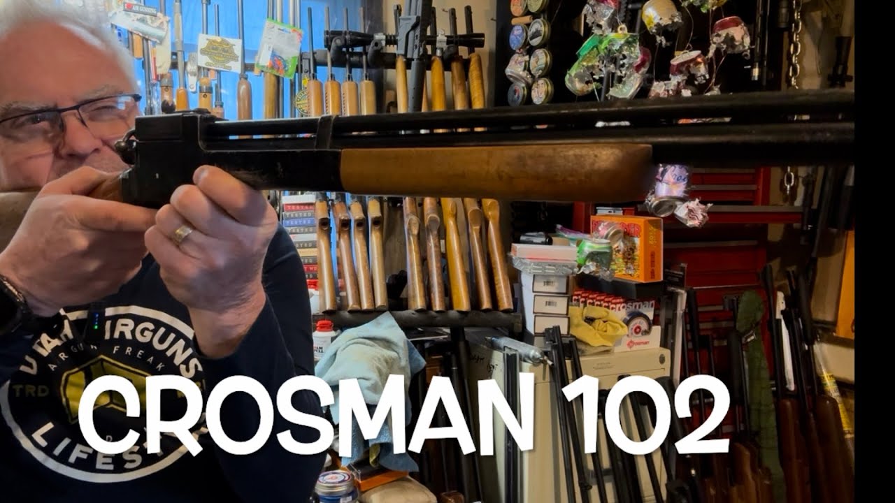 Примерно 1930-е годы, винтовка Crosman 102 калибра .22, многозарядная, с магазином, стреляет по м...