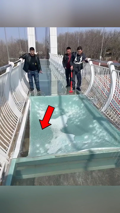 Broken Glass Bridge 😱