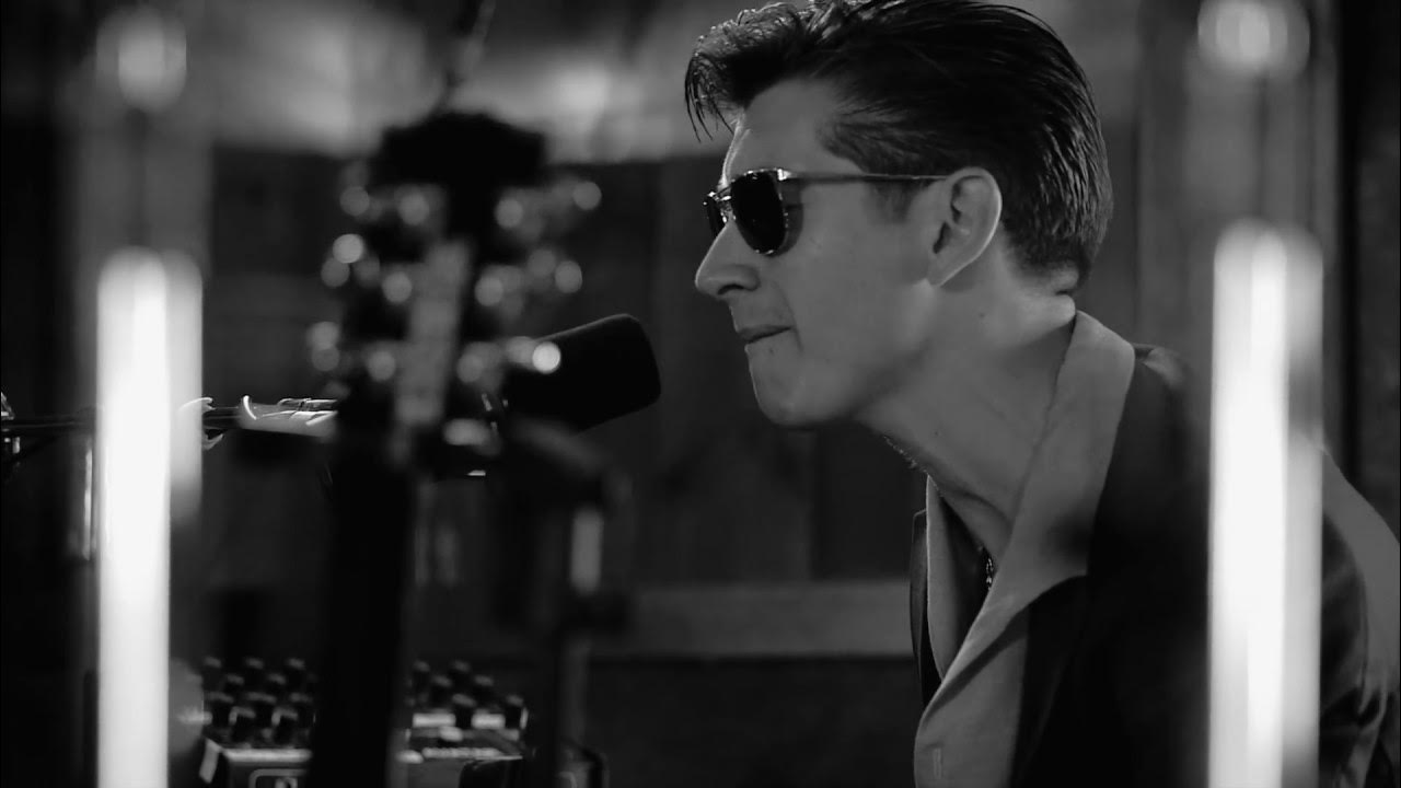 Песня why you only call me when. Arctic monkeys high. whyd you only call. arctic monkeys - why&#039;d you only call me. why d you only call me when you re high arctic monkeys.