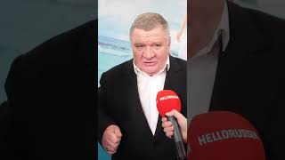 Роман Мадянов о выпивке.#актеры#актеркино#талант#сериал#кино#память#shorts