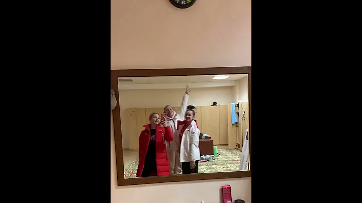 Vladislava Urazova & Elena Gerasimova & Maria Agaf...