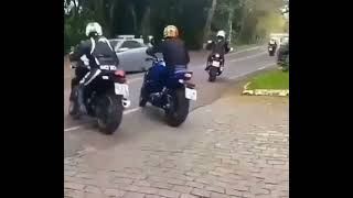 чуть не упал на мотоцикле screenshot 1
