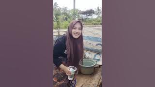Tiktok hot🔥, Ngintip JANDA DESA lagi Pipis😍 Jilboobs pemersatu bangsa