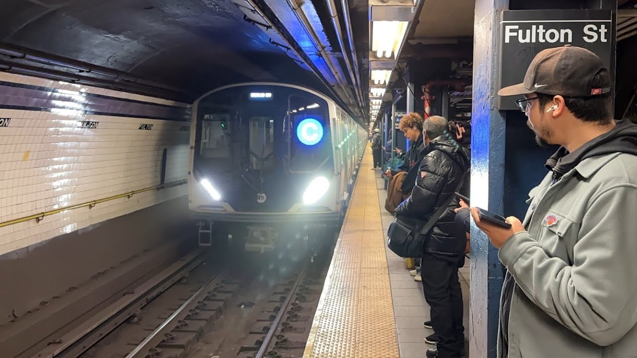 PM Rush Hour R46/R179/R211A/R211T Brooklyn A,C Trains At Fulton Street ...
