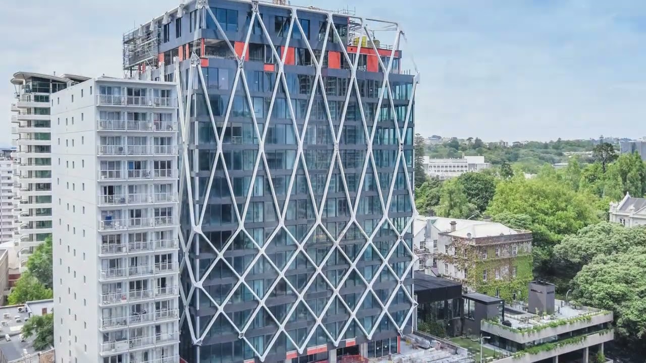 Dominion Constructors - The International - construction time-lapse