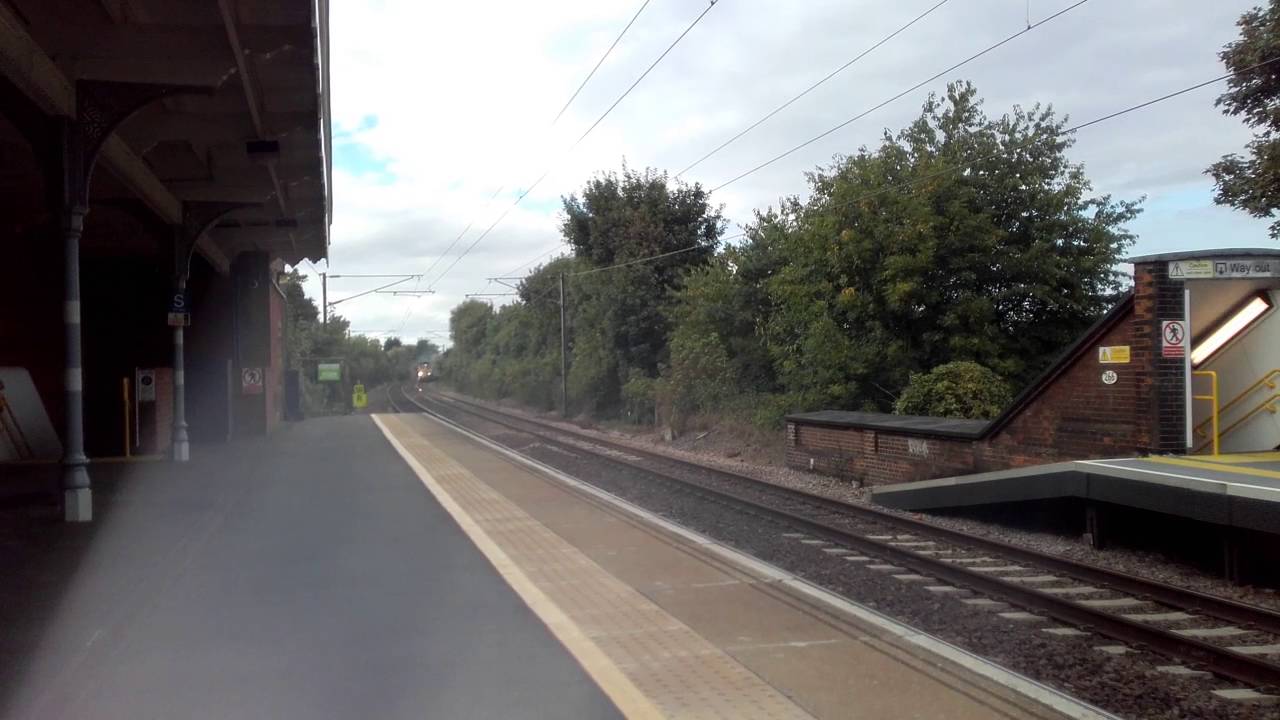 camera iphone 8 plus apk 66565 passes through Needham Market with nice tone | 22/09/2016