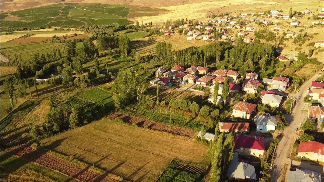 TUFANBEYLI / YEŞİLOVA Köyü / 2025-temmuz.#adana #tufanbeyli #ırmak #doğa #nature #djiglobal #dağlar