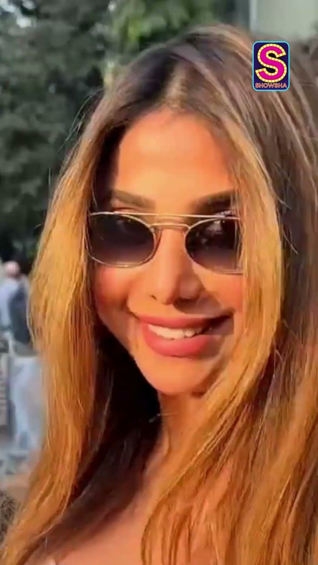 Is It Solo Date For Sshura Khan? Spotted Sporting White! |  Celebrity | Bollywood | N18S