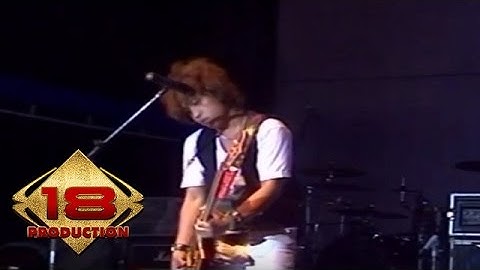 J-Rocks - Aku Harus Bisa (Live Konser Jateng 26 Februari 2011)