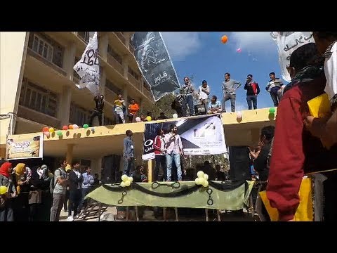 3 مؤتمر للتنديد بفصل و اعتقال الطلاب بساحة آداب الاسكندرية