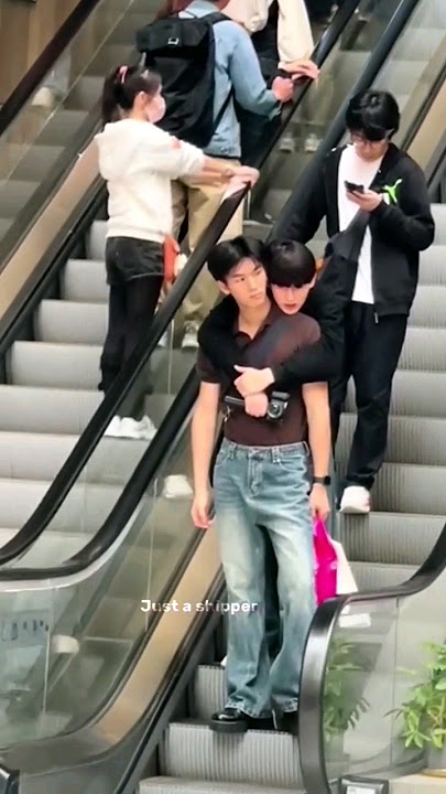 Clingy in public😳🥺| Thai bl| Big Dragon The Series #mosbank #bldrama #fyp #shortsbl #bl #blseries