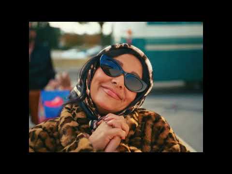 In a full commitment to the bit, Chili’s enlisted reality TV icon Nicole “Snooki” Polizzi, who, like the sandwich, is not actually Italian, for a tourism video filmed in Florence, Ky. Because when you have a not-actually-Italian sandwich in a not-actually-Italian Florence, there’s only one person to call.
