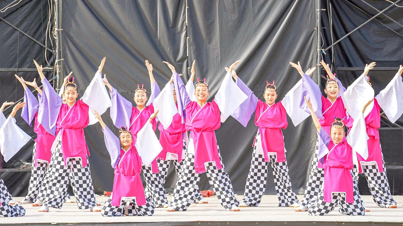 4K] ピンクチャイルドJr. こいや祭り 2026 日曜日 大阪城公園 太陽の