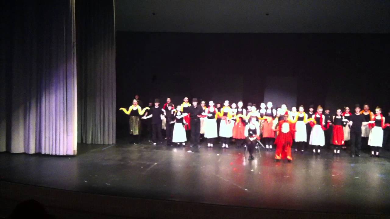 Musha and Mulan decide to "Keep em Guessing"!