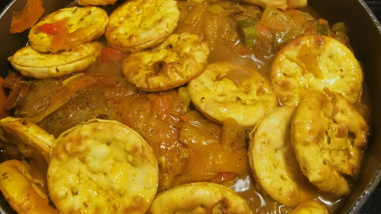 JAMAICAN STEAMED FISH AND CRACKERS CURRY BUTTER FISH JAMAICAN VIBES