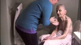 Bab. 4: Mandi & Berpakaian (Seri Video Caregiver College)