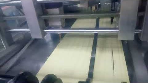 Full auto rotary paper pleating production line