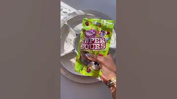 علي اتحدى منى تحل مسألة صعبة في الرياضيات Maths Candy 