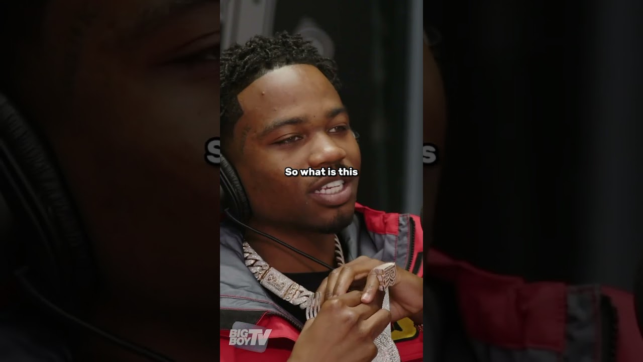 Roddy Ricch Shows Off His New Chain