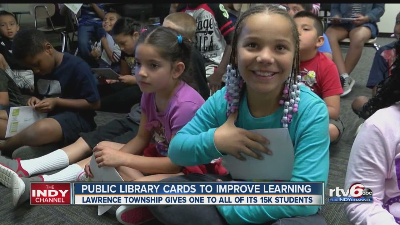 Lawrence Township gives all 15,000 students library cards