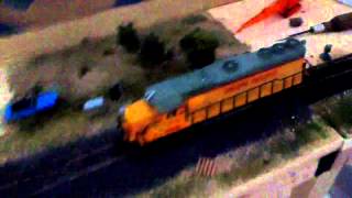 Little video of my new signal HO scale kit bashed
