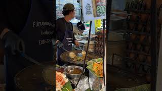 #bangkok #bangkokthailand #streetfood #food #foodie #shortsvideo #foodlover #foodblogger #shortsfeed