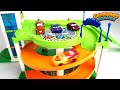 Disney Cars Color Changing Toys & Monster Truck Jam!