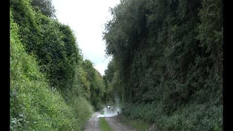 Liquid Nitrogen and Boiling Water.avi