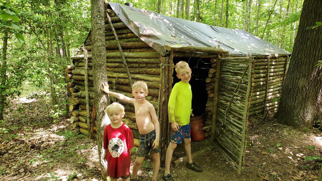 ⁣Bushcraft Log Cabin Summer Camping & Swimming