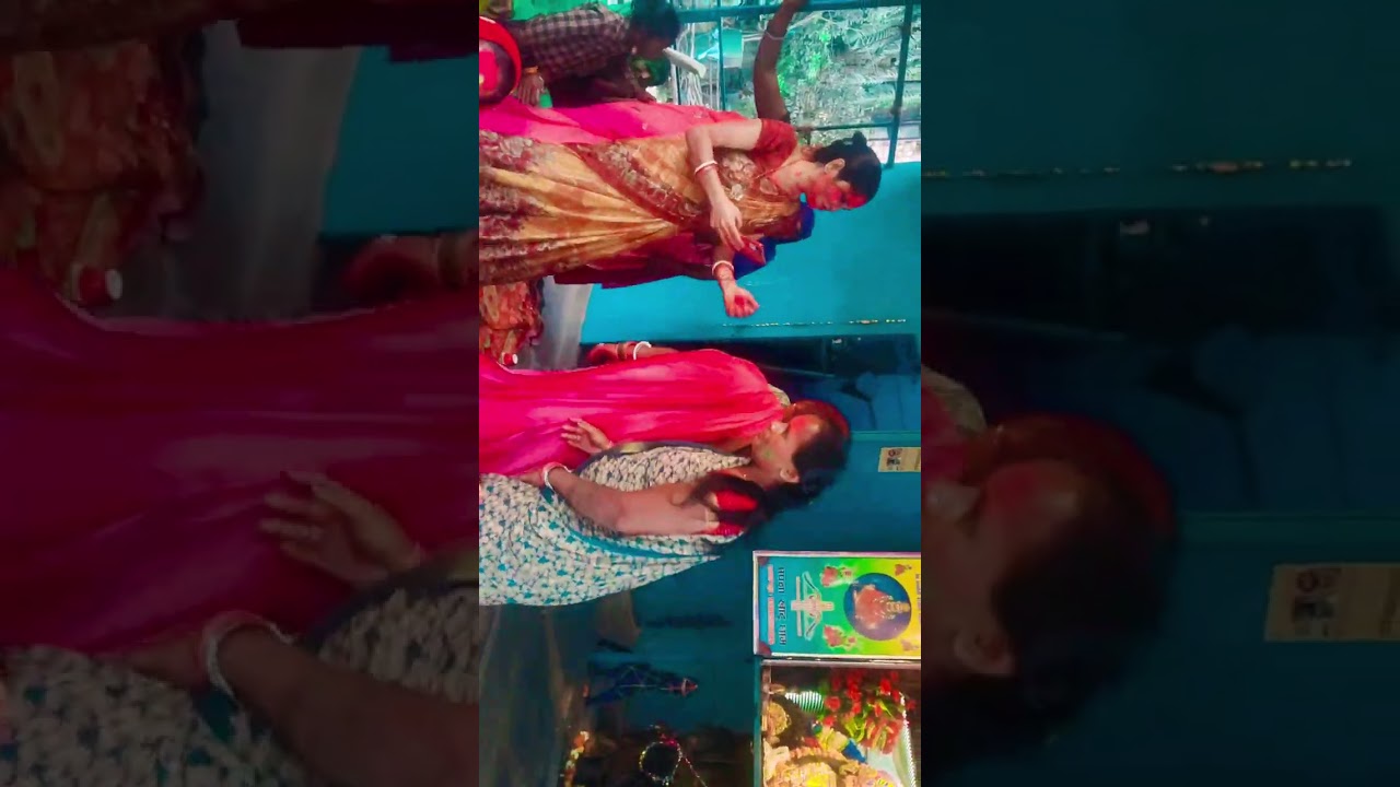 वृंदावन में उड़े रे गुलाल कहियो राधारानी से होली का भजन 🙏🌹