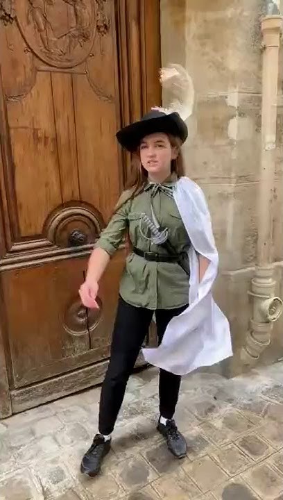 Мушкетеры Свиблово во Франции - YouTube