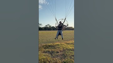 Smooth landing with passenger #paramotororlando #paramotor #shorts