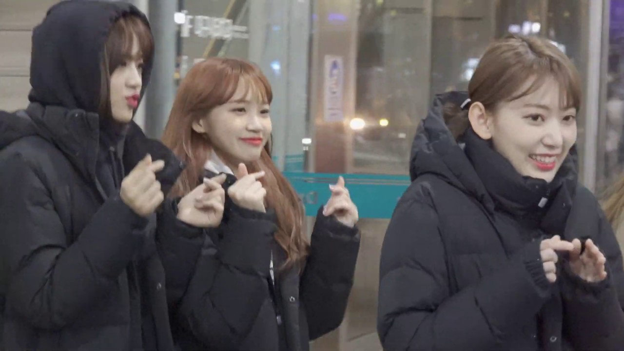 181118 아이즈원(IZONE) 김채원(Chae-won)  퇴근길 4K 직캠 (대구 노보텔 팬싸인회)