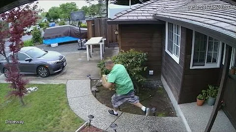Police try bait packages to nab "porch pirates"