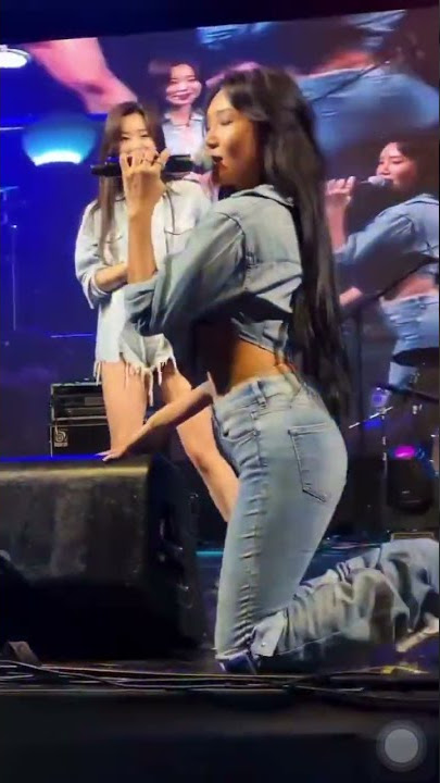My baby so hot🥵😳#shorts #hwasa #mamamoo #fonymoo