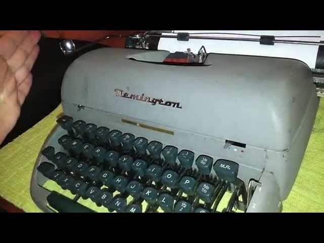 Cleaning up a 1950's Remington Rand Typewriter (Letter Riter