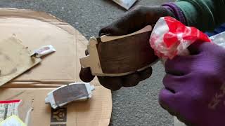 レガシィ BH5 フロントブレーキパット交換