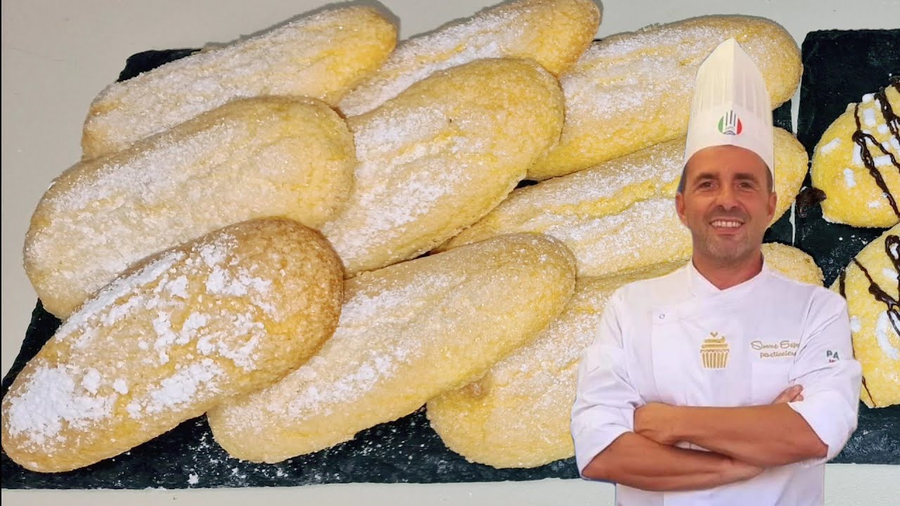 Savoiardi spettacolari con sole uova,zucchero e farina.Ricetta spettacolare fatta totalmemte mano