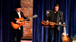 Rob Ickes & Trey Hensley Monrobro Colonial Theater 2-6-16we Rob Ickes & Trey Hensley Monrobro Colonial Theater 2-6-16we