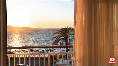 ارح قلبك واستمع الى تلاوة رعد الكردي :(و اما من خاف مقام ربه ونهى النفس عن الهوي)