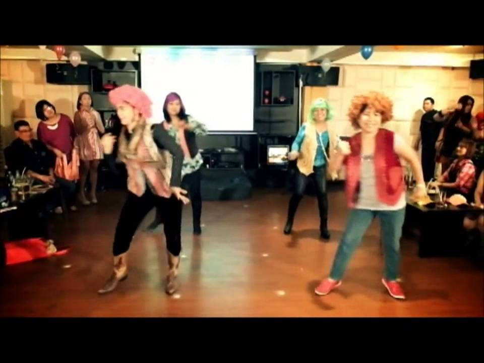 MHS Batch 75 Reunion at CenterStage - YouTube