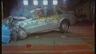 mercedes benz e220 CDI crash test euroncap spectacular