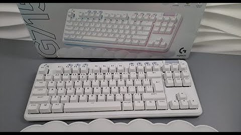 Logitech G715 Gaming Keyboard Unboxing - ASMR