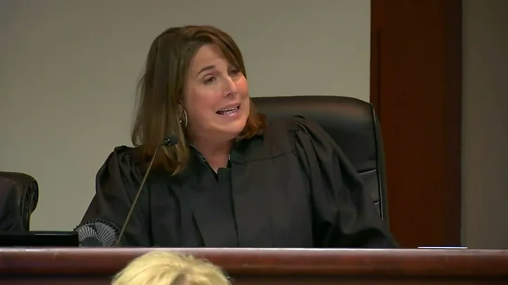 Trial begins for Food Network winner accused of ki...