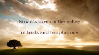 Video thumbnail of "God On the Mountain - Lynda Randle (lyric video)"