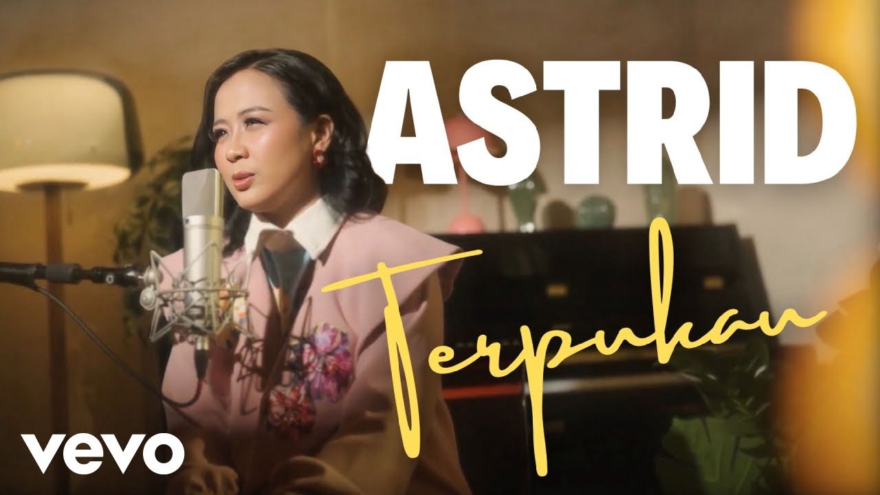 Astrid - Terpukau (Live Session)