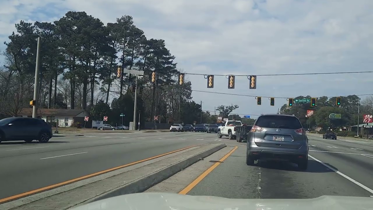 2016 Porsche Macan S cruise 