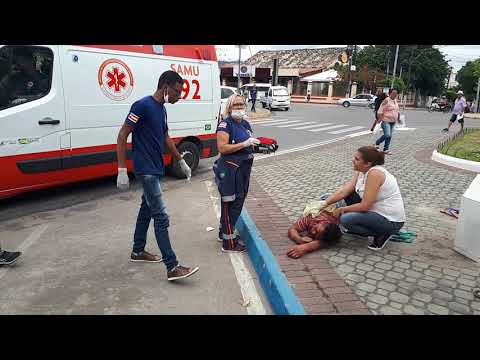RAPAZ SOFRE CONVULSÃO NA PRAÇA NOVA E POPULARES ALEGAM DEMORA EM SOCORRO