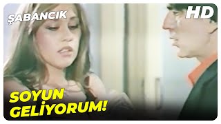 Şabancık - Rahat Bir Şeyler Giyip Geliyorum Aydemir Akbaş Eski Türk Filmi